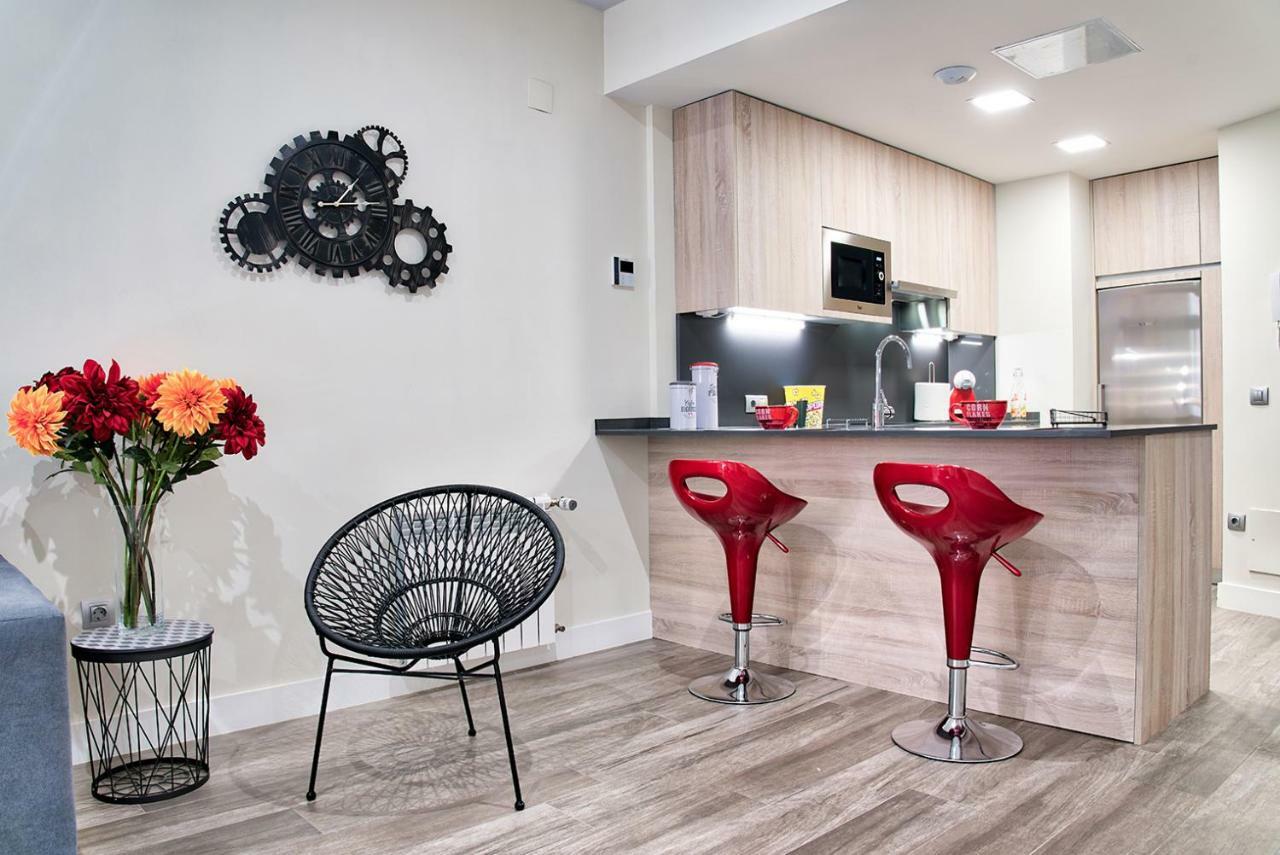Apartamentos Cava Baja مدريد المظهر الخارجي الصورة