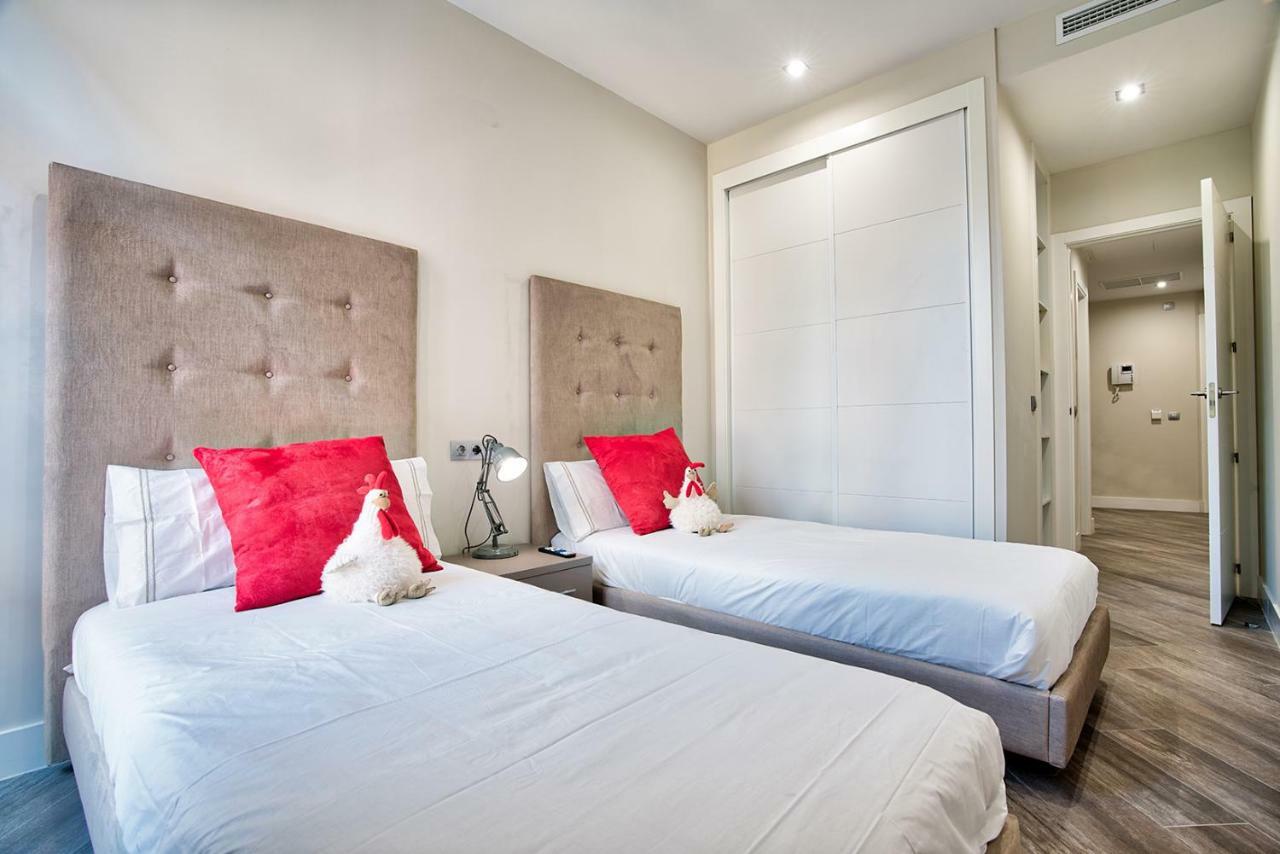 Apartamentos Cava Baja مدريد المظهر الخارجي الصورة
