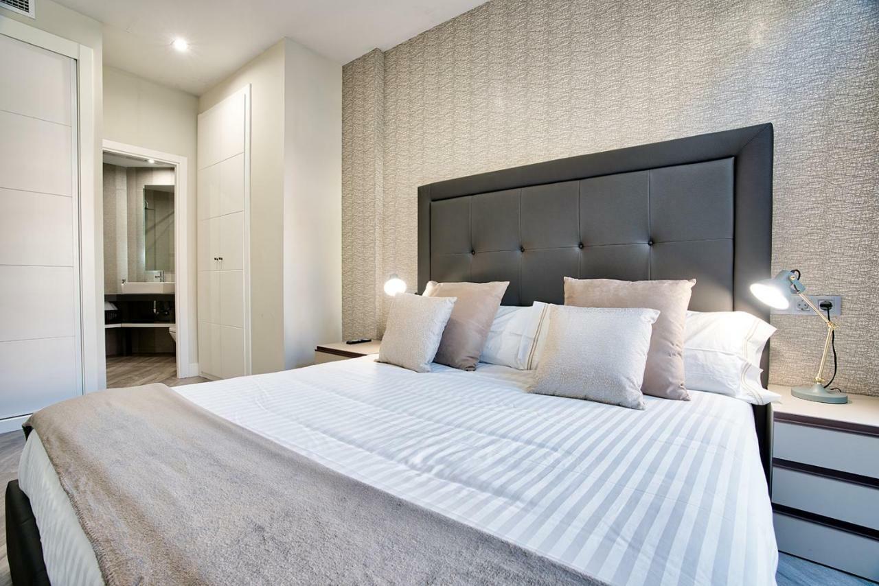 Apartamentos Cava Baja مدريد المظهر الخارجي الصورة